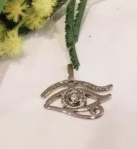 Bijoux-sur-mesure_pendentif-oeil
